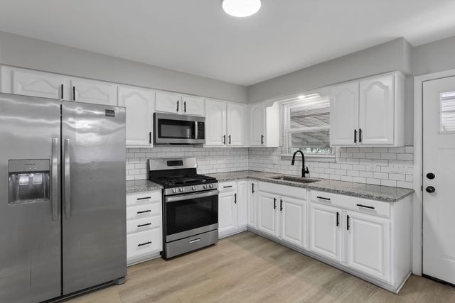 4295 Colby Avenue, Columbus, OH 43227