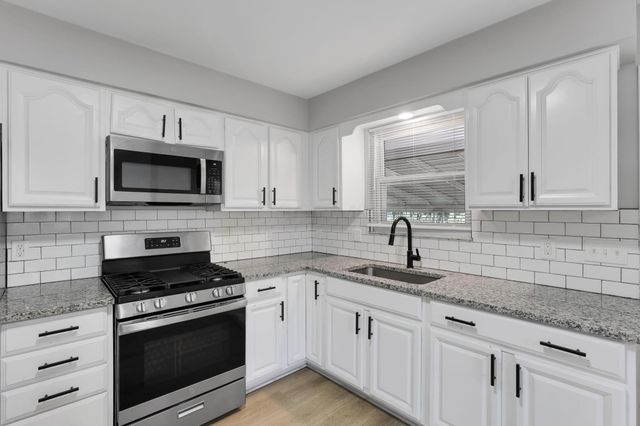 4295 Colby Avenue, Columbus, OH 43227