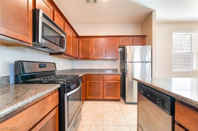 6303 Solomon Spring Way, Las Vegas, NV 89122