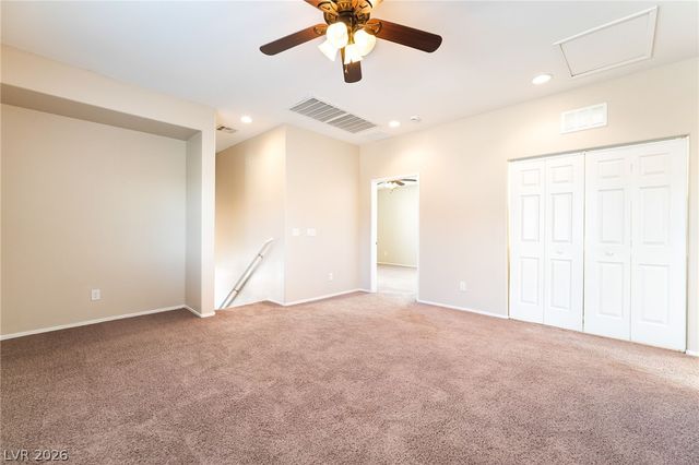 6303 Solomon Spring Way, Las Vegas, NV 89122