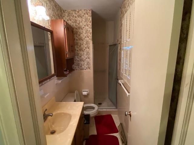 9317 Kessler Lane, Overland Park, KS 66212