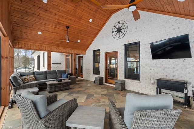 7994 Ridge Road, Tobaccoville, NC 27050