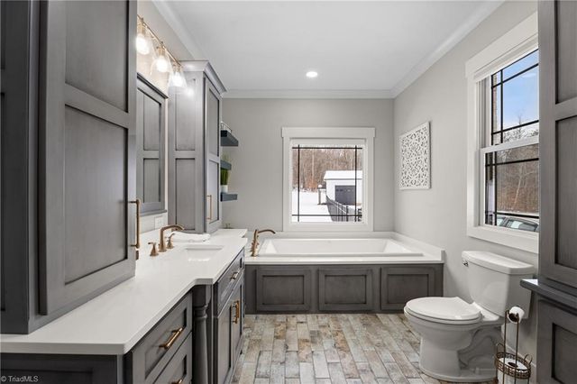 7994 Ridge Road, Tobaccoville, NC 27050