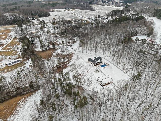 7994 Ridge Road, Tobaccoville, NC 27050