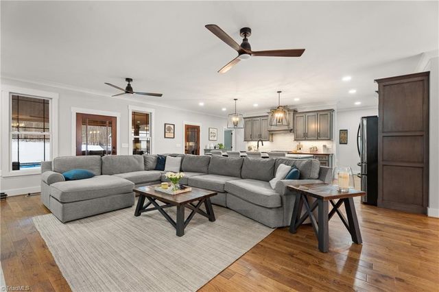 7994 Ridge Road, Tobaccoville, NC 27050