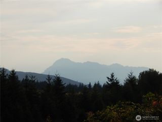 872 S Still Road, Sequim, WA 98382