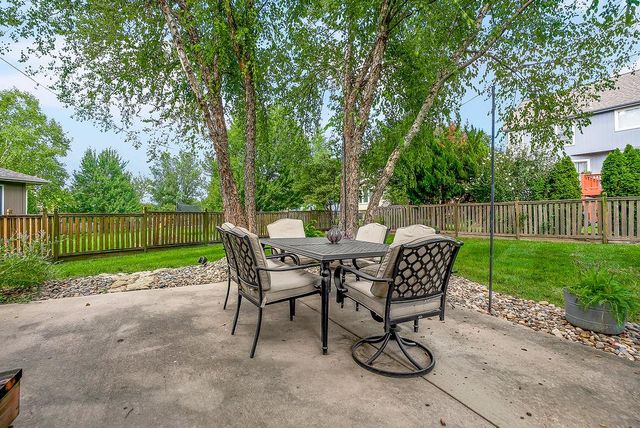 25136 W 149th Place, Olathe, KS 66061