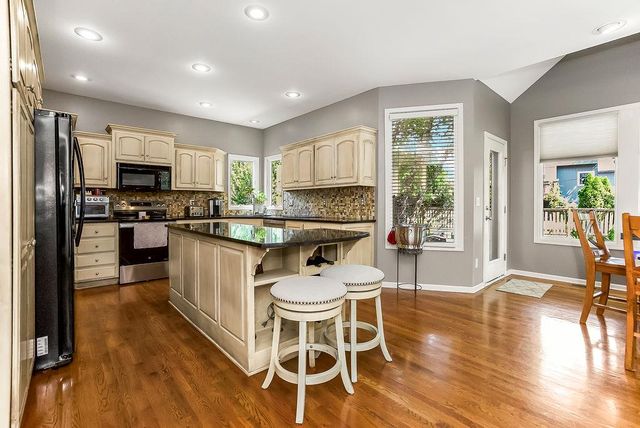 25136 W 149th Place, Olathe, KS 66061