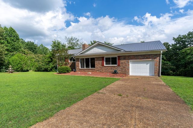159 Mindy Dr, Waynesboro, TN 38485