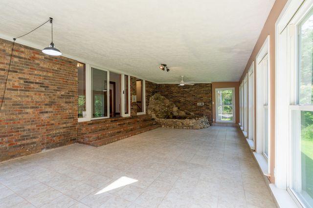 159 Mindy Dr, Waynesboro, TN 38485