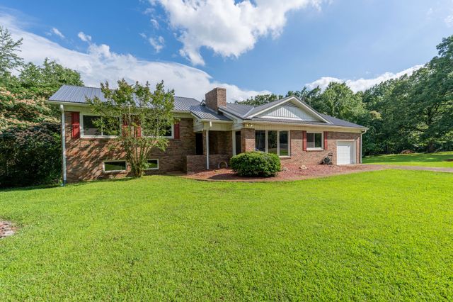 159 Mindy Dr, Waynesboro, TN 38485