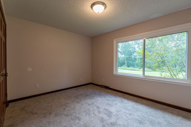 159 Mindy Dr, Waynesboro, TN 38485
