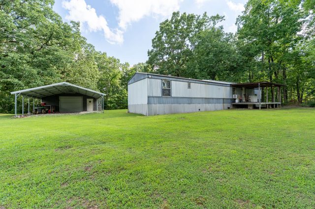 159 Mindy Dr, Waynesboro, TN 38485