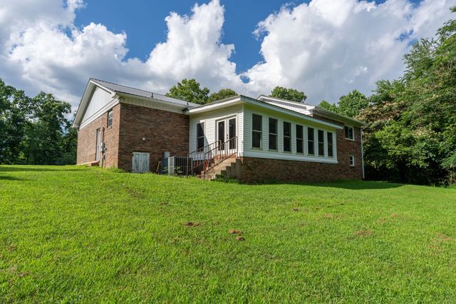 159 Mindy Dr, Waynesboro, TN 38485