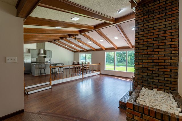 159 Mindy Dr, Waynesboro, TN 38485