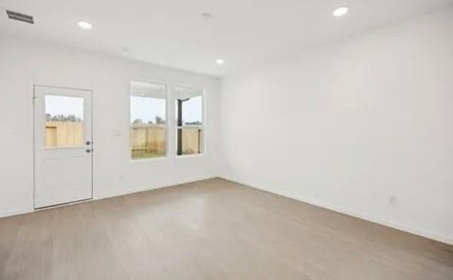 10730 Sora Drive, Conroe, TX 77378