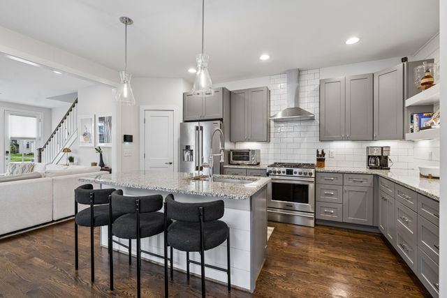 411B Eastboro Dr, Nashville, TN 37209