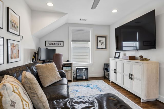 411B Eastboro Dr, Nashville, TN 37209