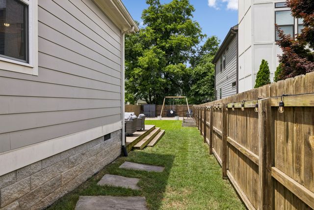 411B Eastboro Dr, Nashville, TN 37209