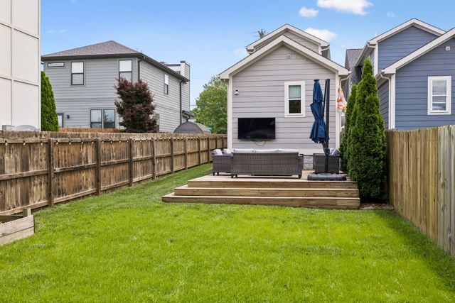 411B Eastboro Dr, Nashville, TN 37209