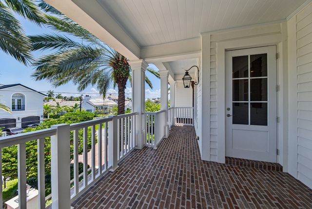 1719 SE 10th Street, Fort Lauderdale, FL 33316