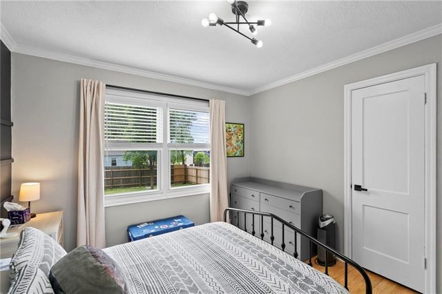 5000 W 51st Street, Roeland Park, KS 66205
