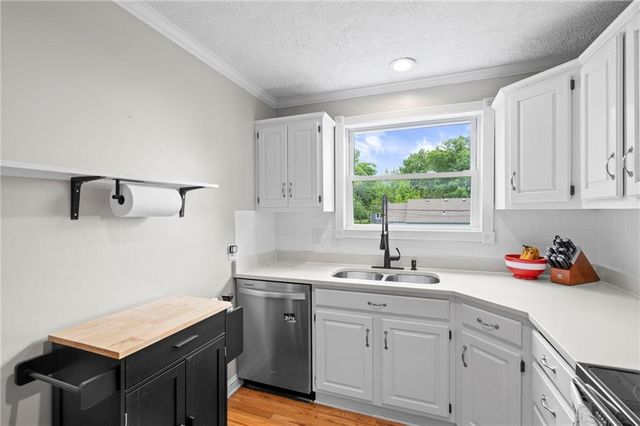 5000 W 51st Street, Roeland Park, KS 66205