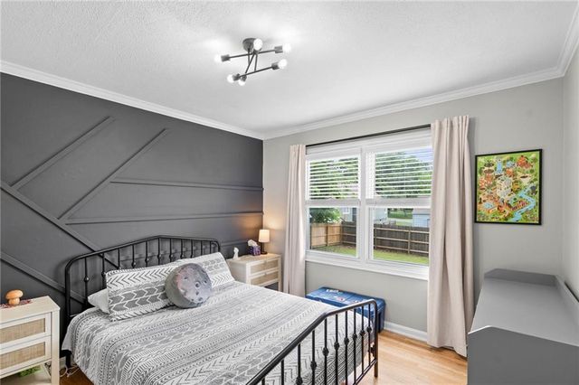 5000 W 51st Street, Roeland Park, KS 66205