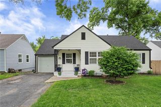 5000 W 51st Street, Roeland Park, KS 66205