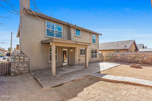 2921 PINO SECO Place, El Paso, TX 79938