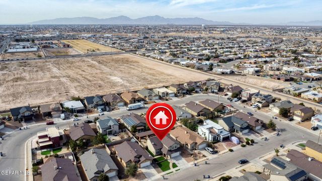 2921 PINO SECO Place, El Paso, TX 79938