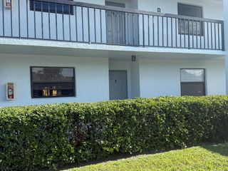 1270 SE Parkview Place B3, Stuart, FL 34994
