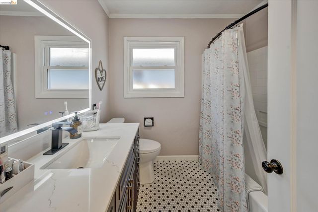 1411 C St, Antioch, CA 94509