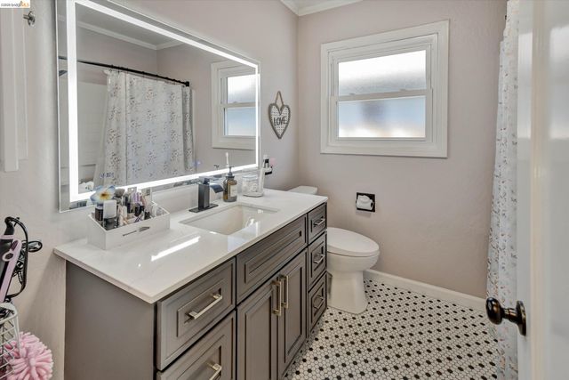 1411 C St, Antioch, CA 94509