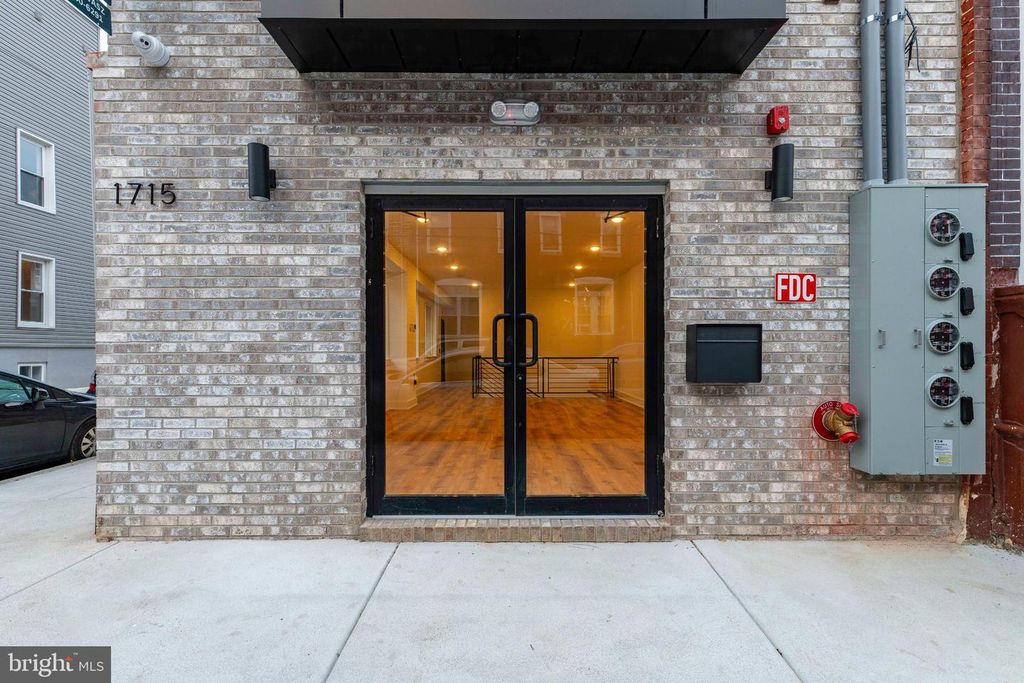 1715 S 18TH ST, PHILADELPHIA, PA 19145 — photo 4