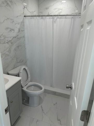 700 NW 3rd Avenue, Pompano Beach, FL 33060