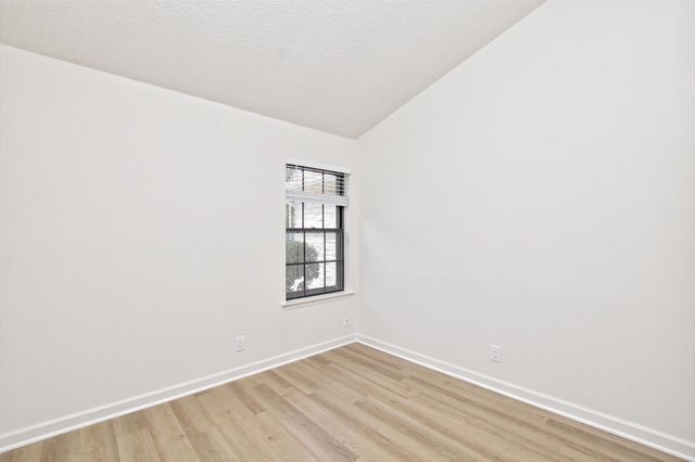 1305 Elm Forest DR, Cedar Park, TX 78613