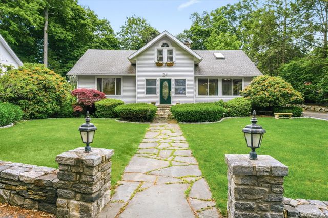 24 Tamarack Road, Mahopac, NY 10541