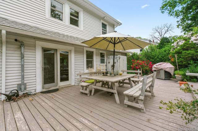 24 Tamarack Road, Mahopac, NY 10541