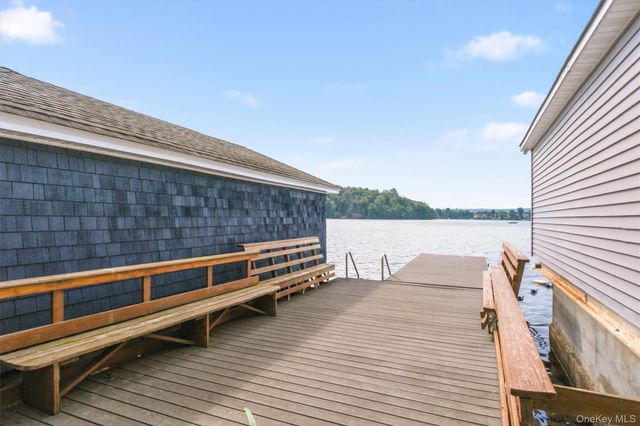 24 Tamarack Road, Mahopac, NY 10541