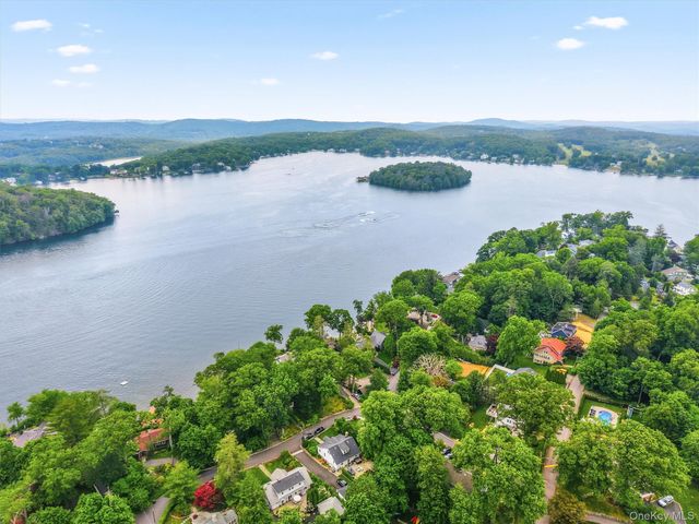 24 Tamarack Road, Mahopac, NY 10541