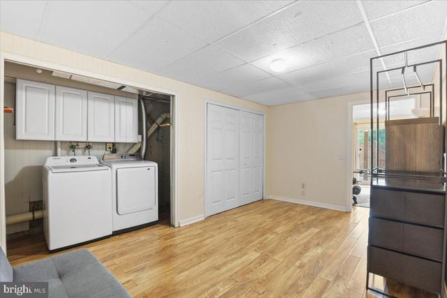 6511 OLD CARRIAGE LN, Alexandria, VA 22315