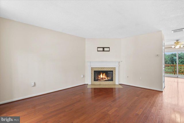 6511 OLD CARRIAGE LN, Alexandria, VA 22315