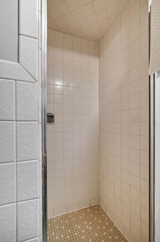 2824 35th Street, Des Moines, IA 50310