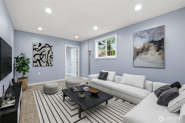 11106 SE 225th Court, Kent, WA 98031
