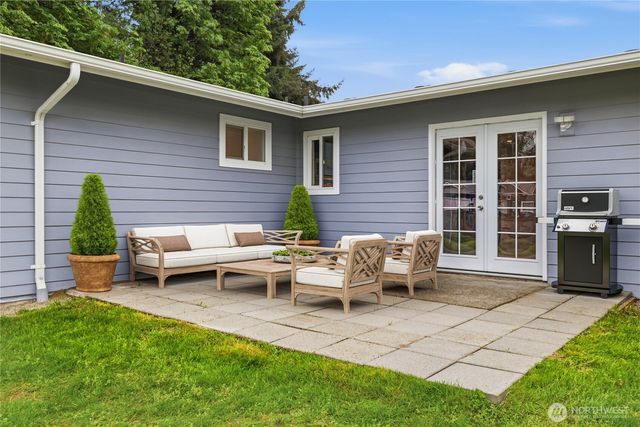 11106 SE 225th Court, Kent, WA 98031