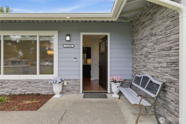 11106 SE 225th Court, Kent, WA 98031