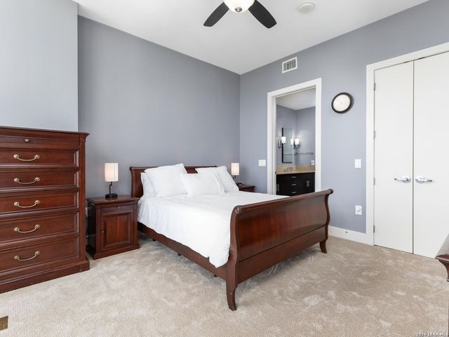 610 E Market St Unit 2904, San Antonio, TX 78205
