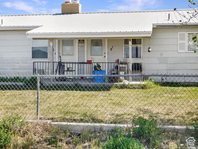165 W 250 N, Elmo, UT 84521