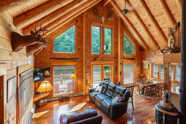 25 Goodhue Hill Road, Enfield, NH 03784